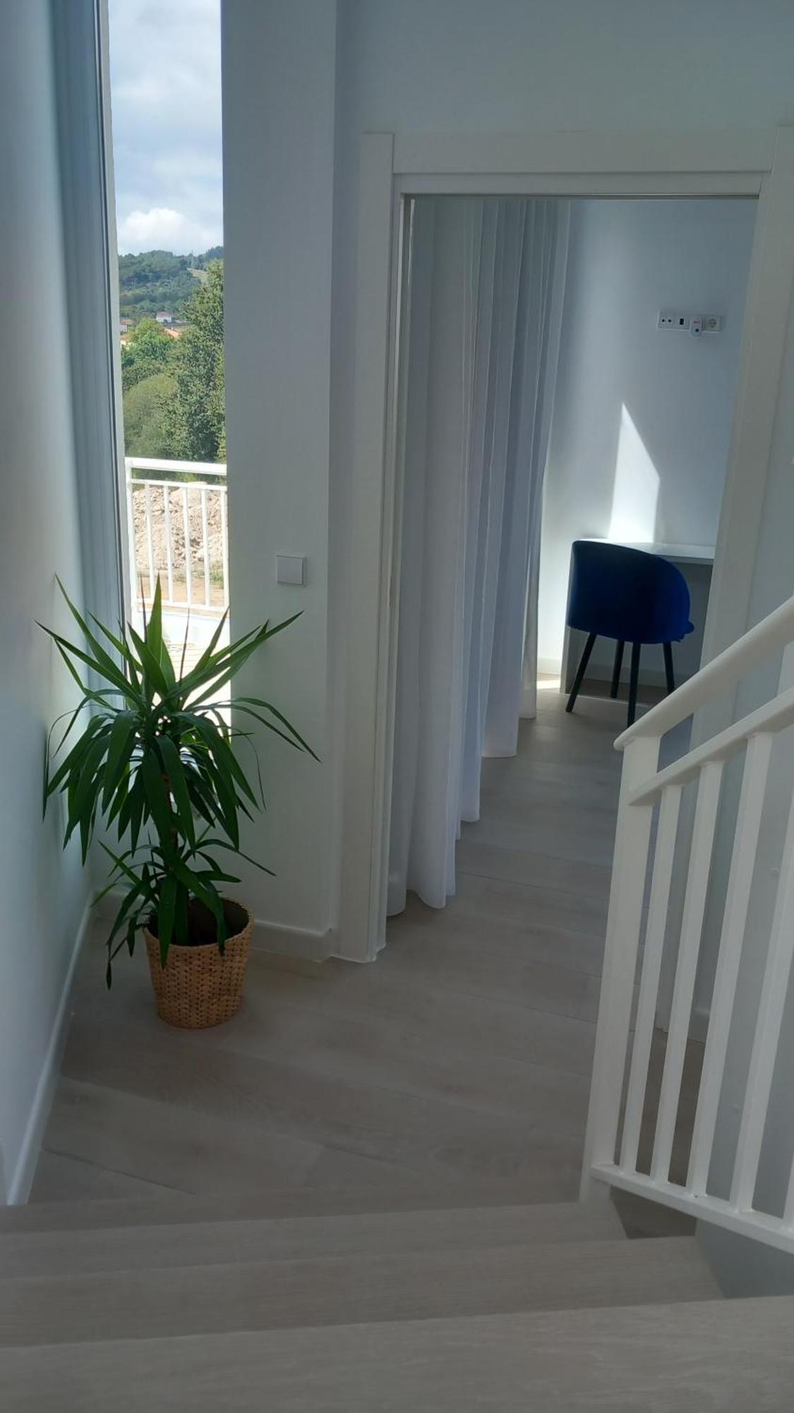 Casas Turisticas Lar Jardin - Parking Privado ซานติอาโก เด กอมโปสเตลา ภายนอก รูปภาพ