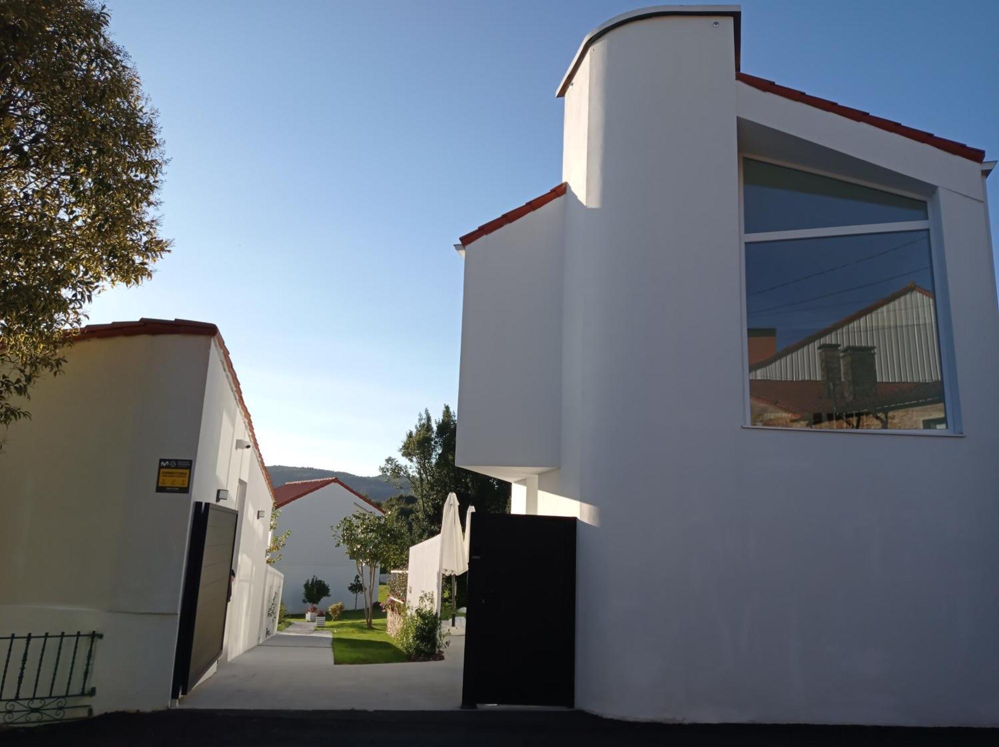 Casas Turisticas Lar Jardin - Parking Privado ซานติอาโก เด กอมโปสเตลา ภายนอก รูปภาพ